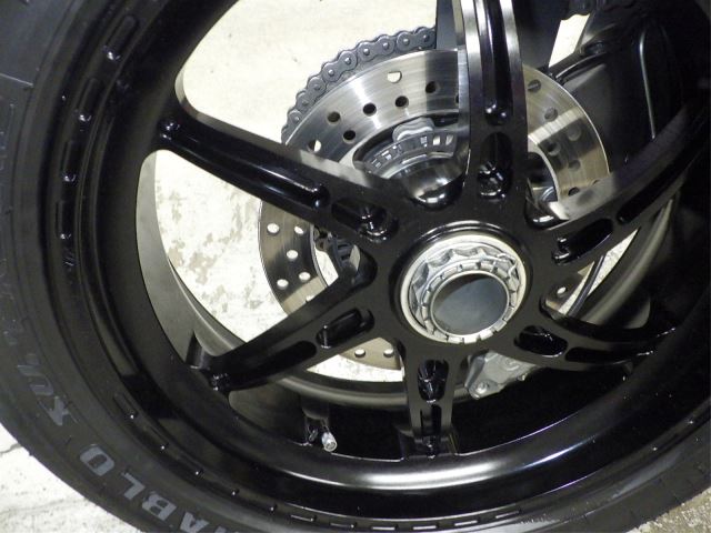 Задняя часть